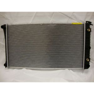 PONTIAC BONNEVILLE RADIATOR 3.8/V6 WO/LCI (CAN USE 1202) OEM#52468360 1996-1999 PL#GM3010117